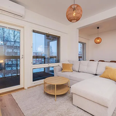 Brand New 2bdr With Private Sauna *