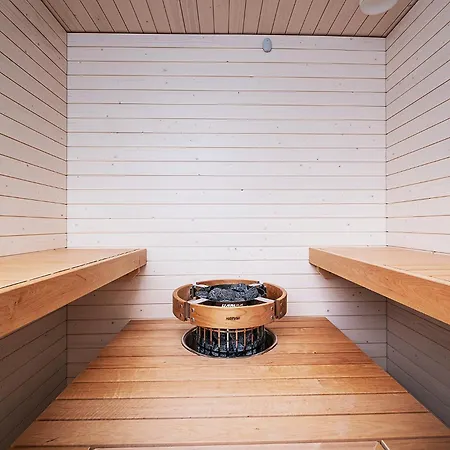 Апартаменты Brand New 2bdr With Private Sauna *
