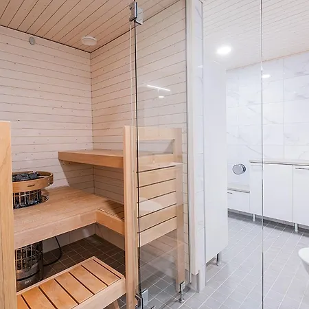 Апартаменты Brand New 2bdr With Private Sauna Рованиеми
