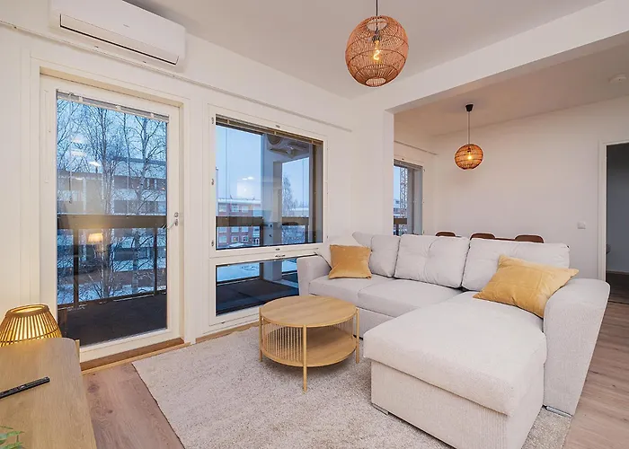 Brand New 2bdr With Private Sauna *