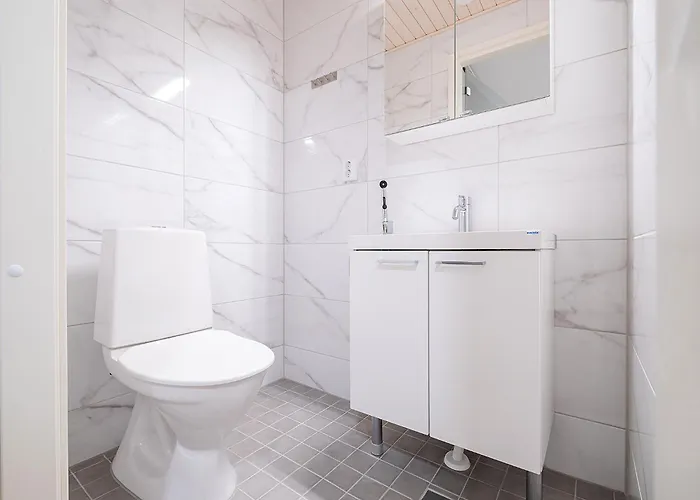 Brand New 2bdr With Private Sauna