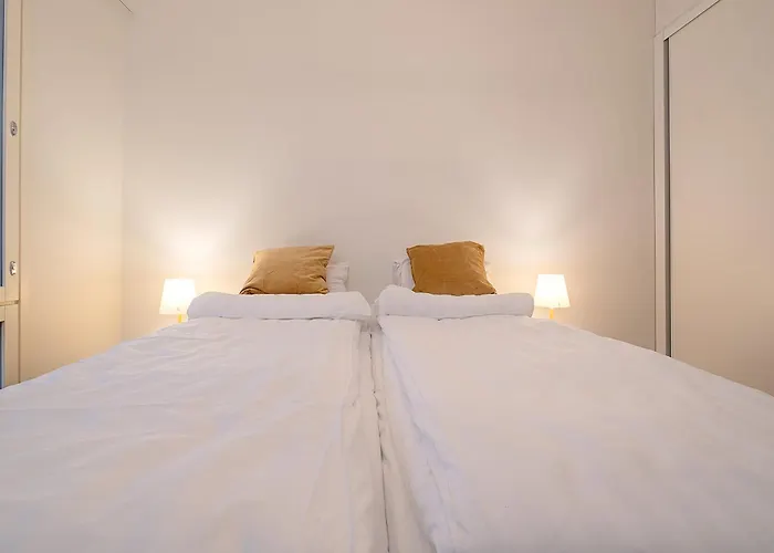 Διαμέρισμα Brand New 2bdr With Private Sauna